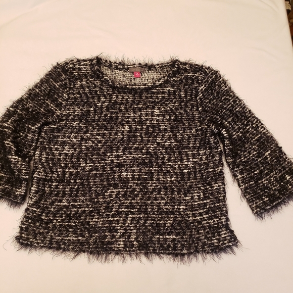 Vince Camuto Petite Fuzzy Crop Sweater - Picture 7 of 12